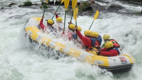 Best time to do white water rafting in Porto?
